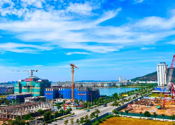 Apartment -studio View Bien,nhac Nuoc, Sea,fountain View Ha Long